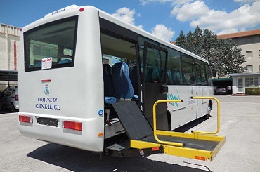 Pedana elettroidraulica a scomparsa