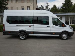 ford-transit-bus-carind_3
