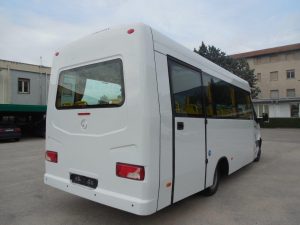 scuolabus-mercedes-kid-retro